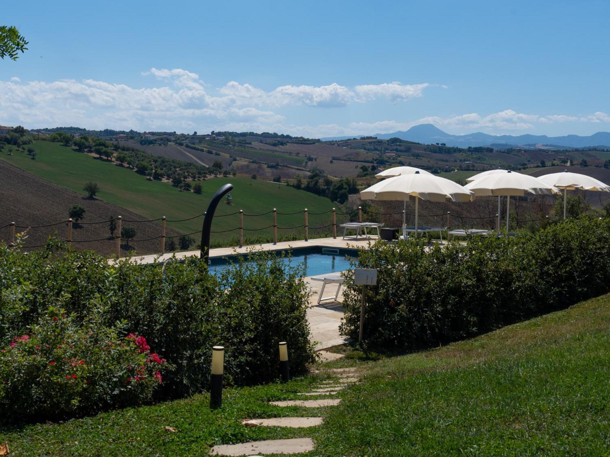 Villa Casale Dei Cinque Colli Ostra Exterior foto